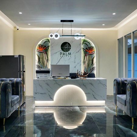 Palm Suites Baner- Indian Nationals Only プネ エクステリア 写真